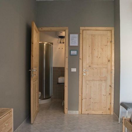 Affittacamere " Il Porto " Livourne Extérieur photo